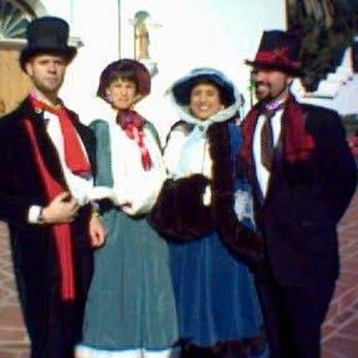 Gallery photo 6 of Kaleidoscope Carolers
