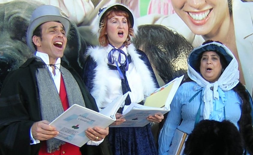 Gallery photo 7 of Kaleidoscope Carolers