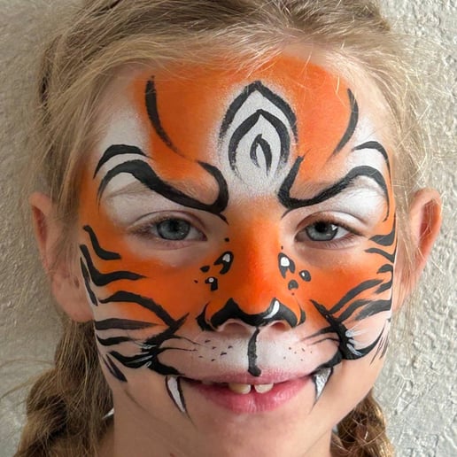 Gallery photo 4 of Kaleidoscope Face Art