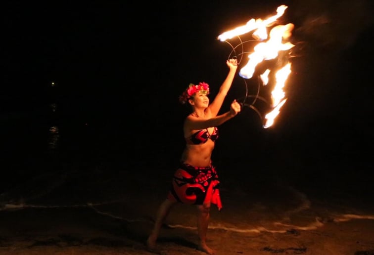Gallery photo 1 of Kaleikini Fire