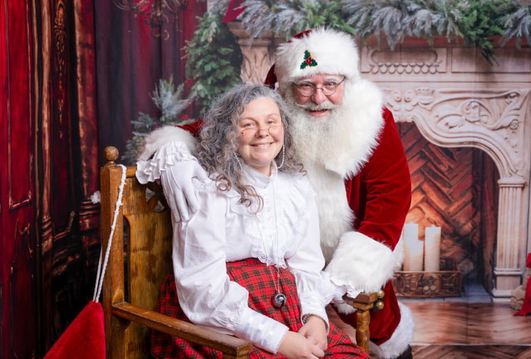 Gallery photo 5 of The KC Santa