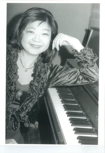 Gallery photo 1 of Kaoru Miyauchi