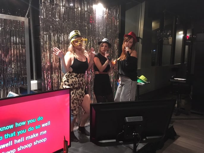 Gallery photo 23 of Kara Karaoke