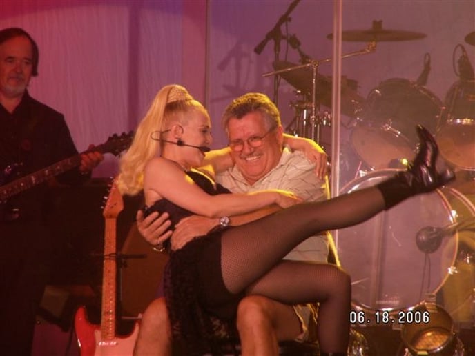 Gallery photo 9 of Coty Alexander - Singer