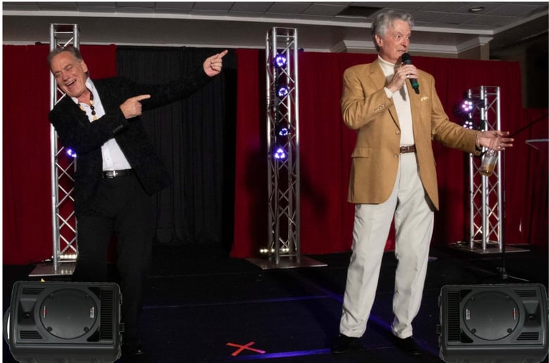 Gallery photo 3 of Karaoke Showtime!