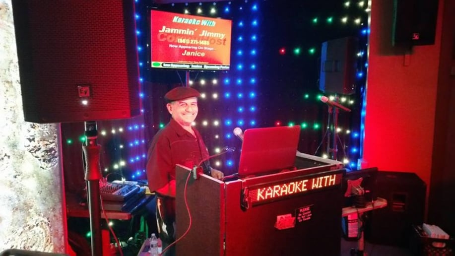 Gallery photo 3 of DJ Jammin' Jimmy