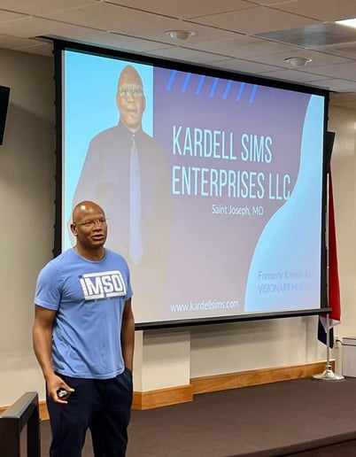 Gallery photo 3 of Kardell Sims