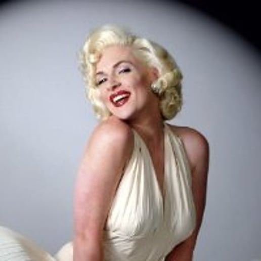 Gallery photo 4 of Karilyn Monroe