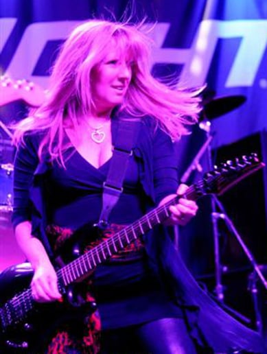 Gallery photo 6 of Karen Hart Band