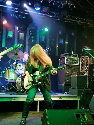 Gallery photo 7 of Karen Hart Band