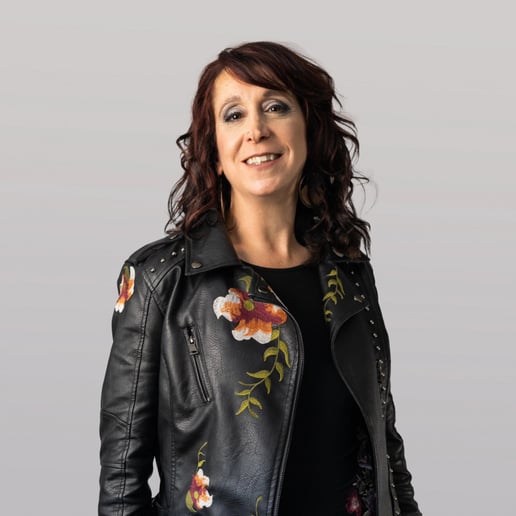 Hire Karen Schwarz - Stand-Up Comedian in Spring City, PA | GigSalad