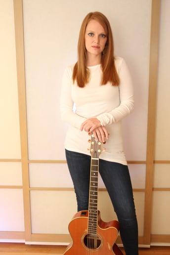 Gallery photo 2 of Kari Smith Music