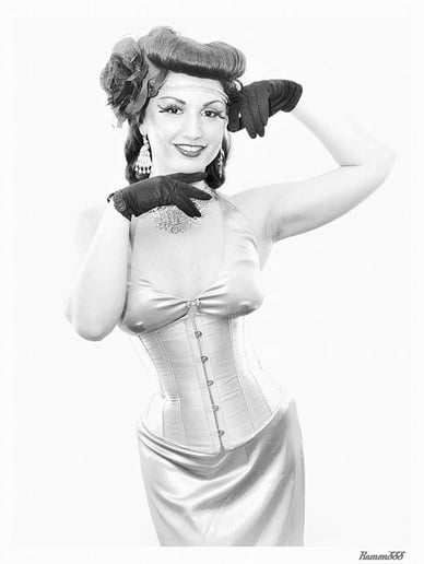 Gallery photo 6 of Karina Libido, Nesting Doll of Burlesque