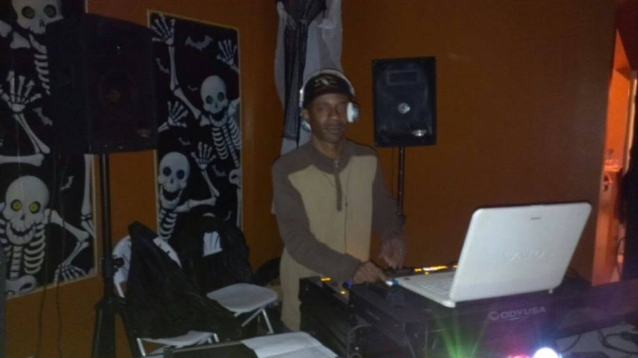 Gallery photo 3 of Karizma Enterprise