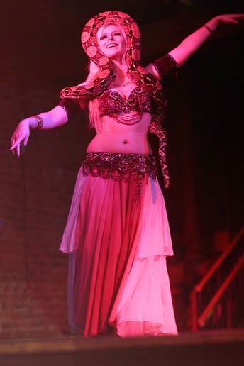 Gallery photo 2 of Kat Ross Dance