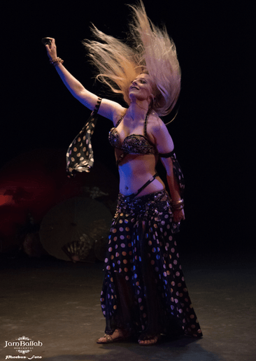 Gallery photo 5 of Kat Ross Dance
