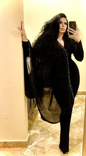 Gallery photo 3 of Katherine Alexander