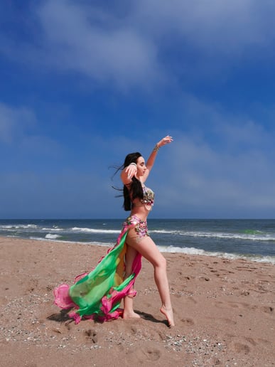 Gallery photo 2 of Katherine Bellydance Instructor