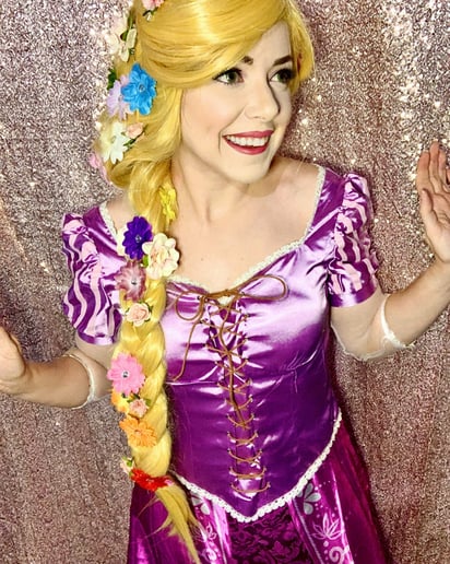 Gallery photo 7 of Kathleen Vesta