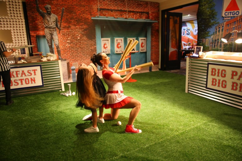 Gallery photo 7 of Kathryn Carr Juggler