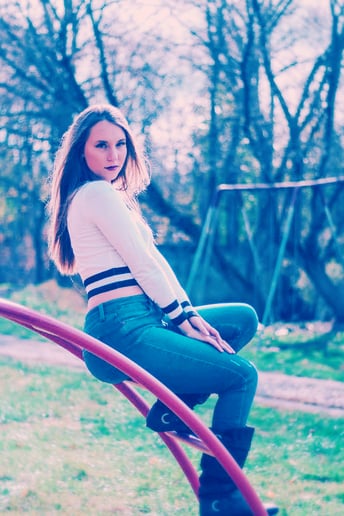 Gallery photo 1 of Katie Louise