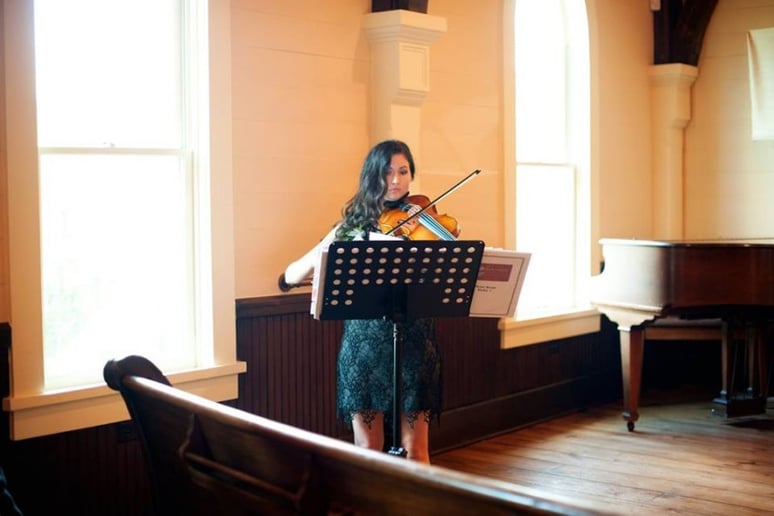 Gallery photo 5 of Katy Herndon - Violinist