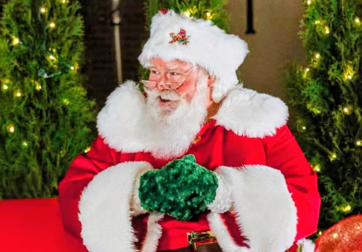 Gallery photo 1 of Kringle All The Way