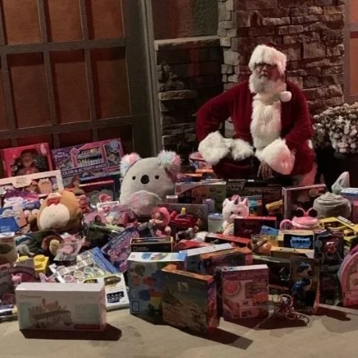 Gallery photo 2 of KC's Tattooed Santa