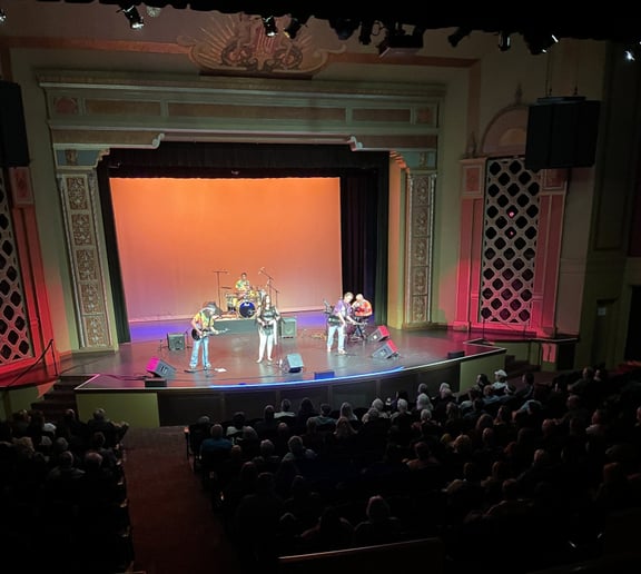 Gallery photo 3 of Keep On Truckin'