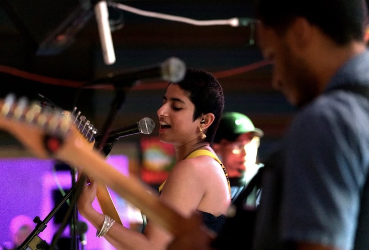 Gallery photo 1 of Keer