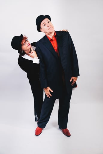 Gallery photo 7 of Lady Sarah & Keith Fields - The Magic Soiree
