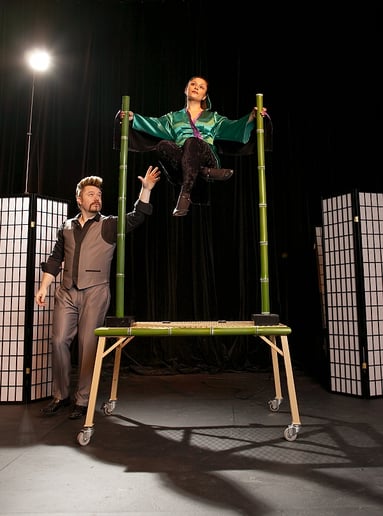 Gallery photo 3 of Keith Jozsef -- Master Illusionist