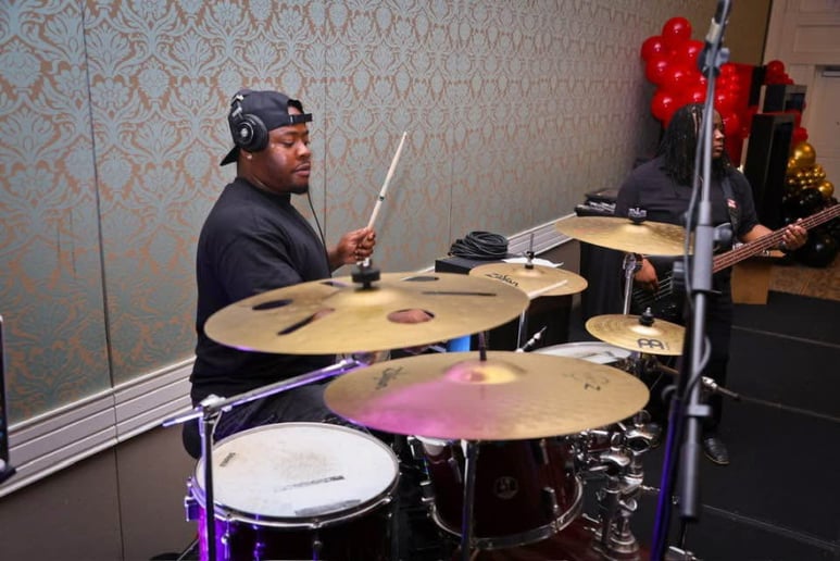 Gallery photo 1 of Kel Beezy & Blueprint