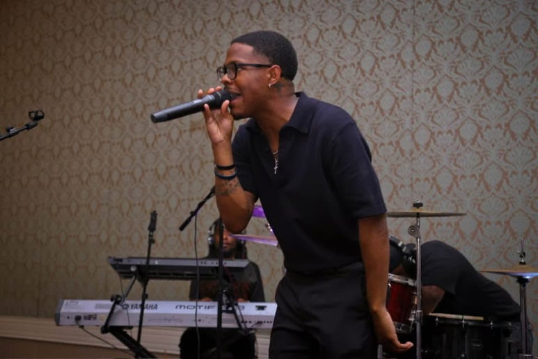 Gallery photo 2 of Kel Beezy & Blueprint