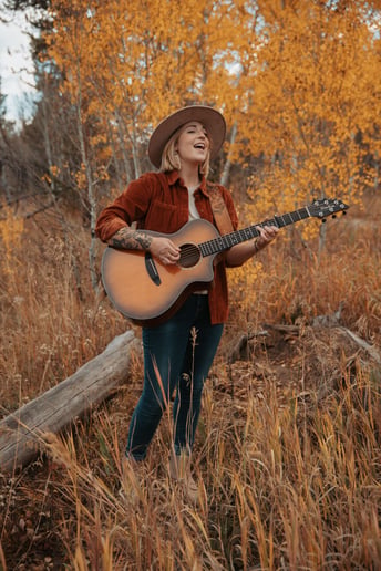 Gallery photo 4 of KelLee Carlile