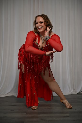 Gallery photo 2 of Kelli Belly Dancer