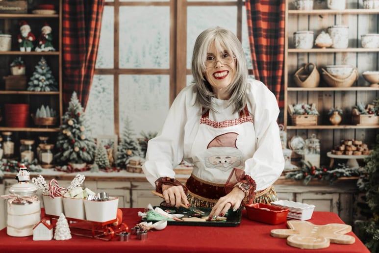 Gallery photo 7 of Kelly Claus