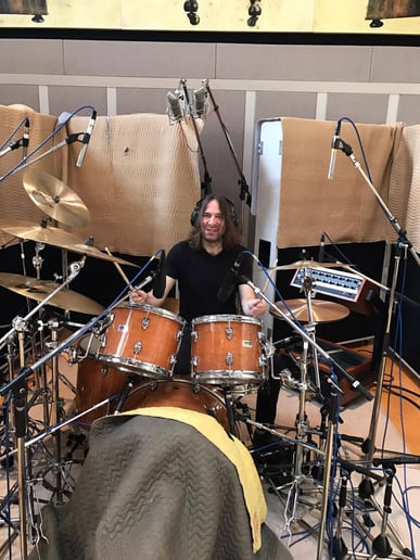 Gallery photo 3 of Kelly Stodola Vancouver Session Drummer