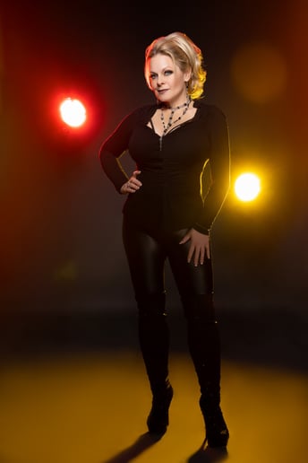 Gallery photo 3 of Kelly Vohnn