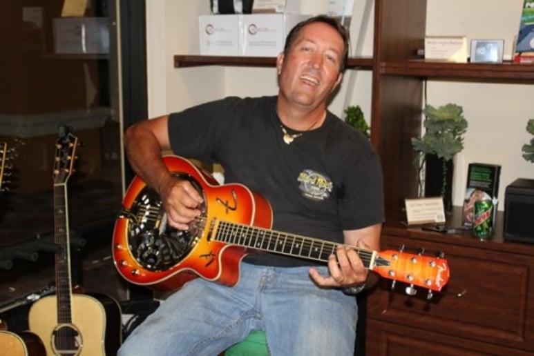 Gallery photo 3 of Kelly Winfield