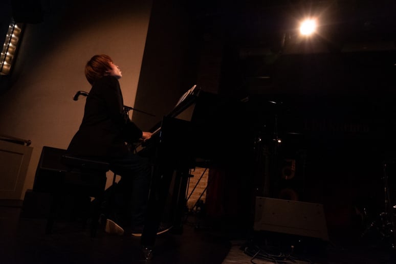 Gallery photo 7 of Ken Aihara