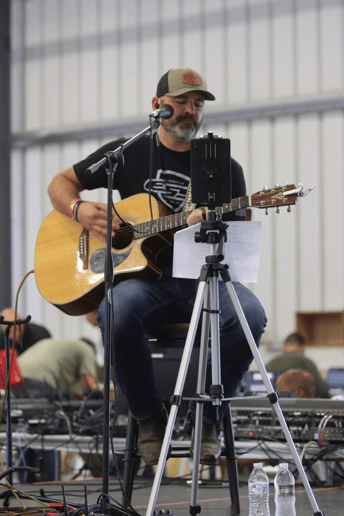 Gallery photo 5 of Ken Cooper - Acoustic Performer