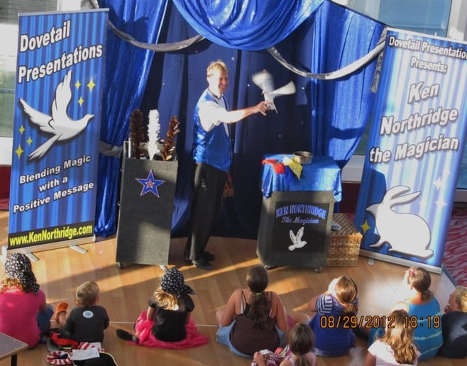 Gallery photo 5 of Ken the Magician & Jazzy Jen