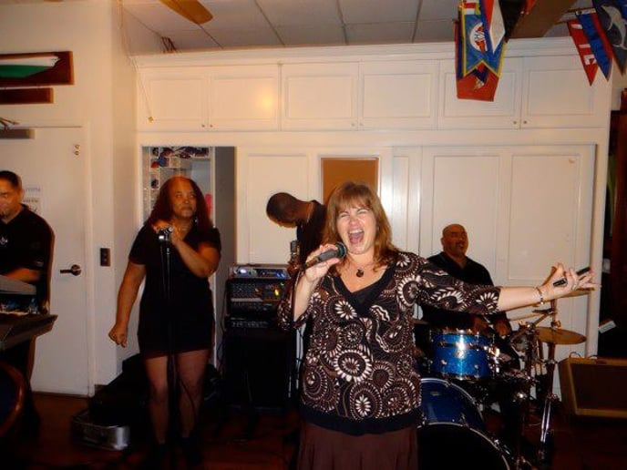 Gallery photo 6 of Kendra Allyn and Swing Set