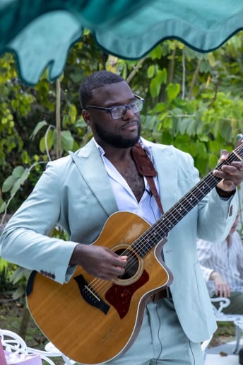 Gallery photo 7 of Rudy Lafrance: Interactive Roaming Wedding Guitarist