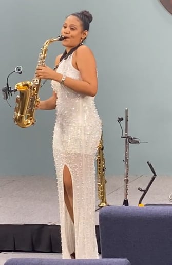 Gallery photo 7 of Keturah | Flute & Sax – Pop, R&B & Contemporary