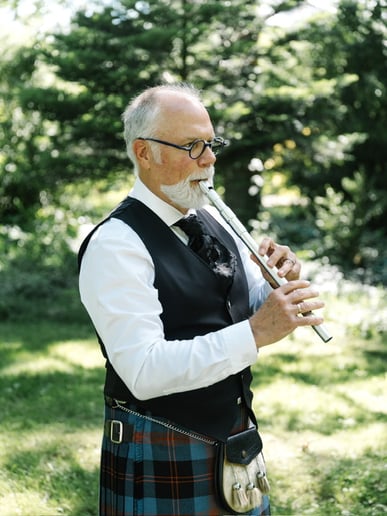 Gallery photo 7 of Kevin Angus - Bagpiping
