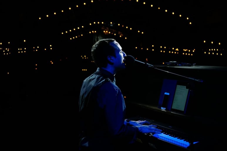 Gallery photo 18 of Kevin Laurence - Pianist, Singer & Entertainer