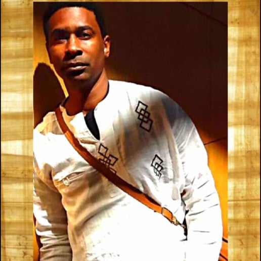Gallery photo 1 of Kevin Spears "KalimbaMan"