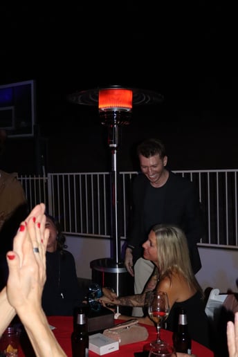 Gallery photo 5 of Kevin Warren Illusionist